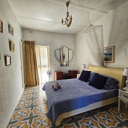 Dar Garigor Apartment Cospicua ภายนอก รูปภาพ