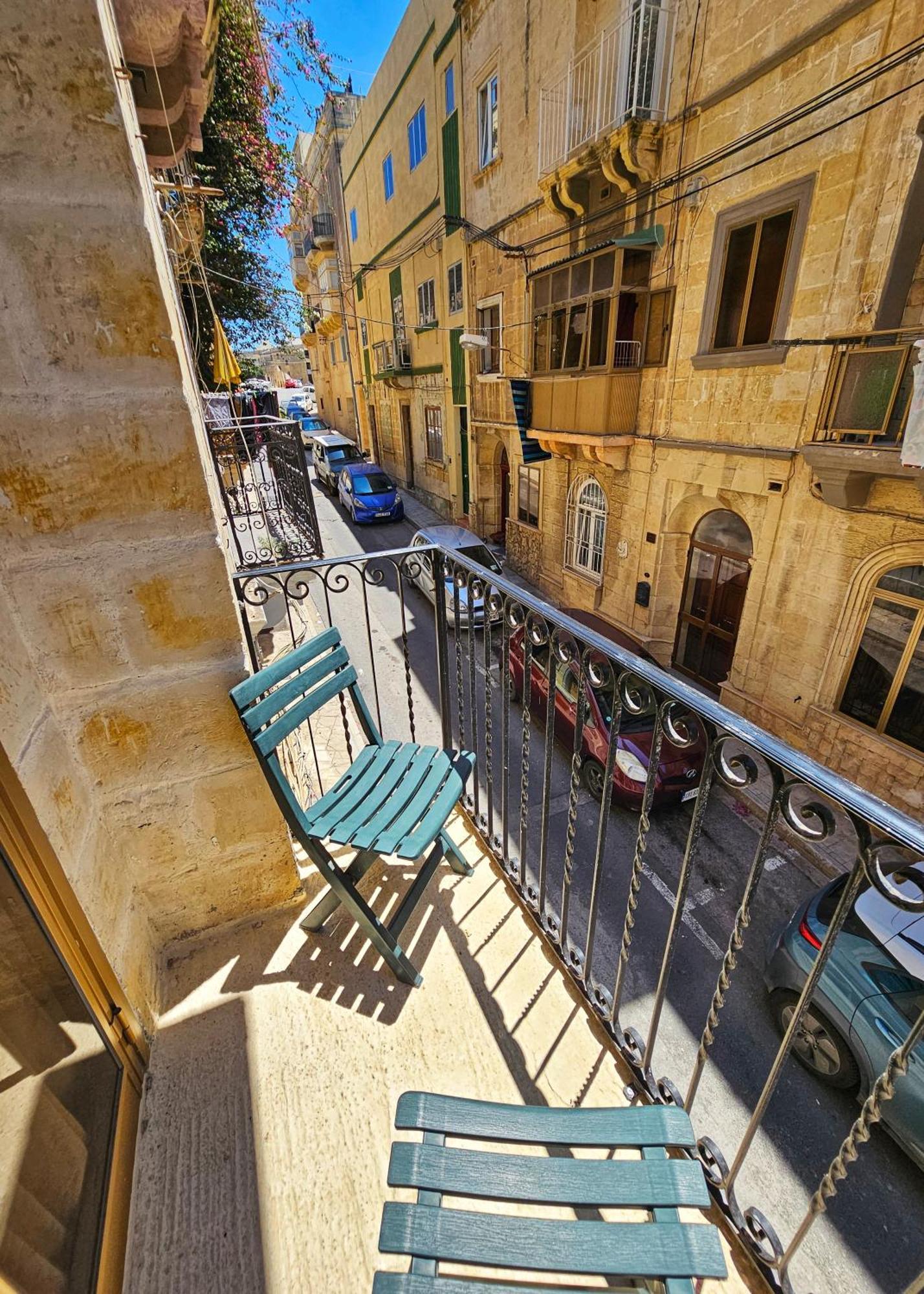 Dar Garigor Apartment Cospicua ภายนอก รูปภาพ
